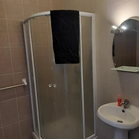 Bed & Breakfast Private Rooms In A Penthouse In Malta Between Capital Of Valletta And St Julians Nightlife *