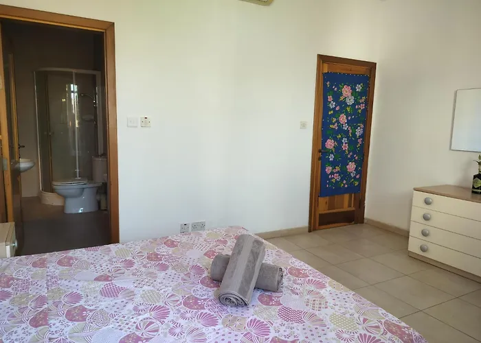 B&B Private In A Penthouse In Malta Between Capital Of Valletta And St Julians Nightlife Msida