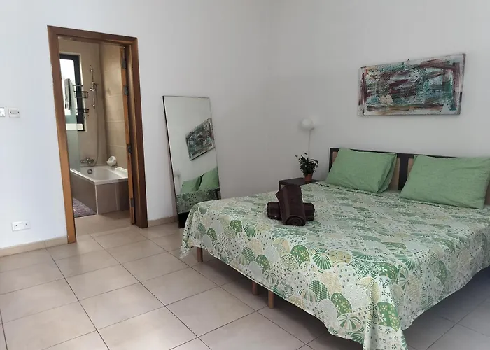 B&B Private In A Penthouse In Malta Between Capital Of Valletta And St Julians Nightlife Msida